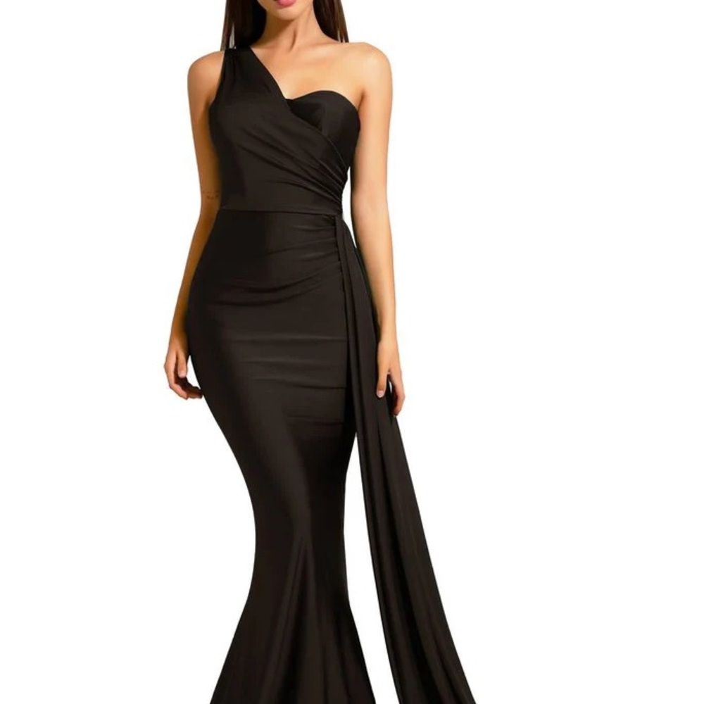 Portia and Scarlett Black One-Shoulder Mermaid Gown with Side Drape